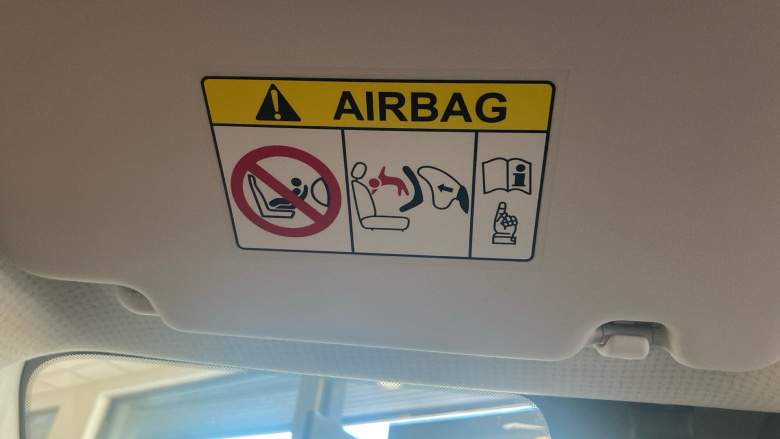 Hyundai INSTER 85kW 02 49kWh 5dr Auto Electric Hatchback